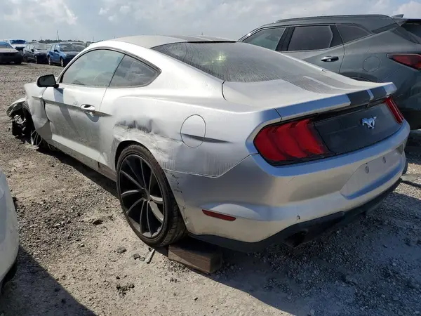 1FA6P8TH1J5119045 2018 FORD MUSTANG - Image 2