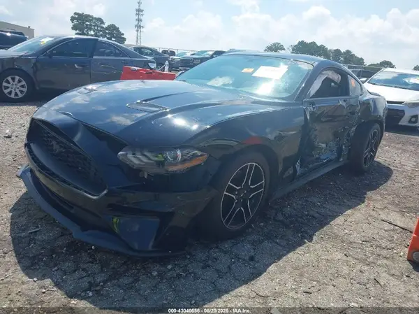 1FA6P8TH1J5135309 2018 FORD MUSTANG - Image 2