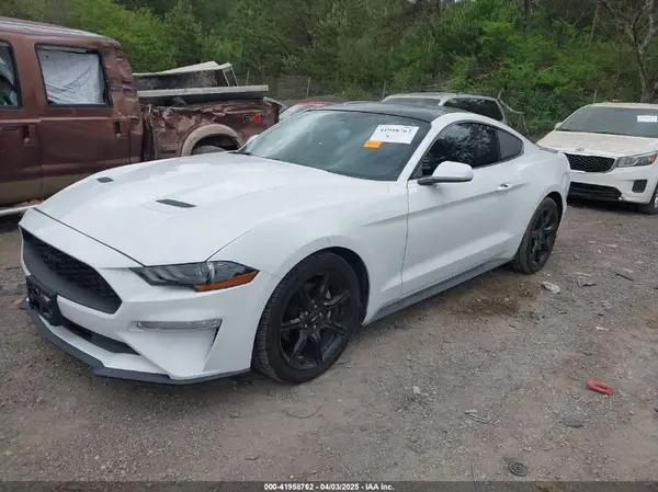1FA6P8TH1J5137867 2018 FORD MUSTANG - Image 2