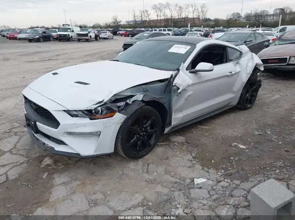 1FA6P8TH1J5160002 2018 FORD MUSTANG - Image 2