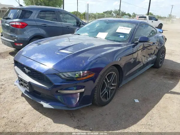 1FA6P8TH1J5163028 2018 FORD MUSTANG - Image 2