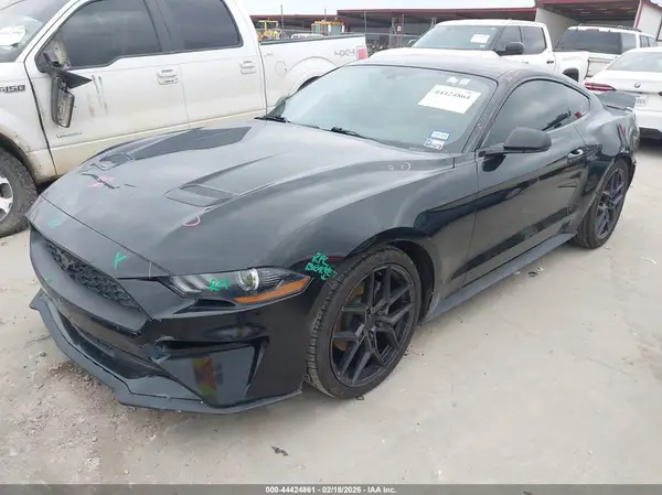 1FA6P8TH1J5171775 2018 FORD MUSTANG - Image 2