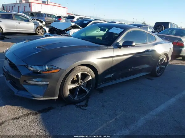1FA6P8TH1J5176393 2018 FORD MUSTANG - Image 2