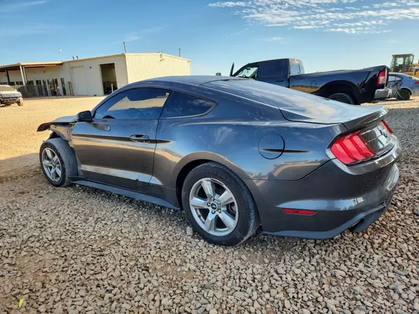 1FA6P8TH1J5184719 2018 FORD MUSTANG - Image 2