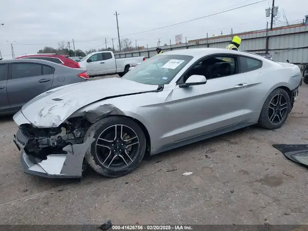 1FA6P8TH1K5162110 2019 FORD MUSTANG - Image 2