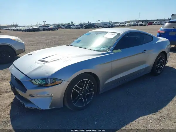 1FA6P8TH1L5118884 2020 FORD MUSTANG - Image 2