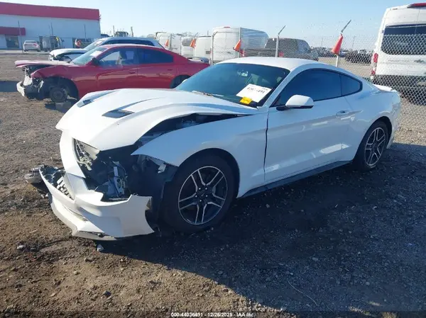 1FA6P8TH1L5120229 2020 FORD MUSTANG - Image 2