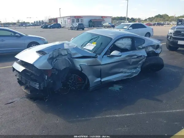 1FA6P8TH1L5120277 2020 FORD MUSTANG - Image 2