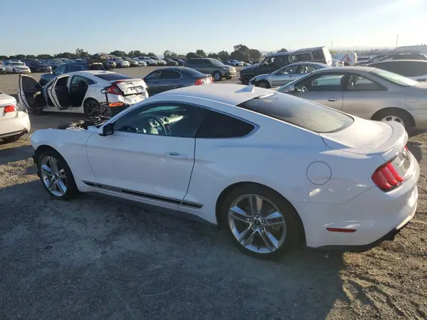 1FA6P8TH1L5186845 2020 FORD MUSTANG - Image 2