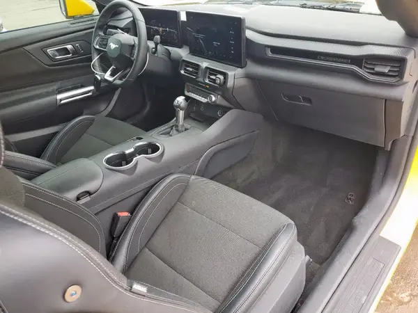1FA6P8TH1R5136181 2024 FORD MUSTANG - Image 8