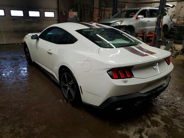 1FA6P8TH1S5115613 2025 FORD MUSTANG - Image 2