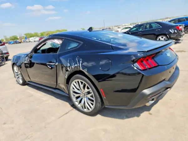1FA6P8TH1S5121251 2025 FORD MUSTANG - Image 2
