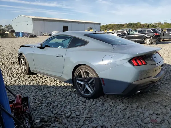 1FA6P8TH1S5128622 2025 FORD MUSTANG - Image 2