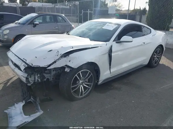1FA6P8TH2G5209362 2016 FORD MUSTANG - Image 2