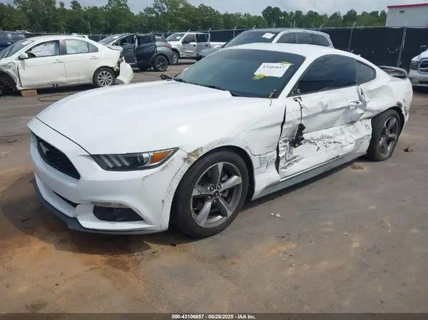 1FA6P8TH2G5236299 2016 FORD MUSTANG - Image 2