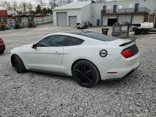 1FA6P8TH2G5255998 2016 FORD MUSTANG - Image 2