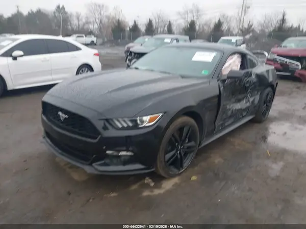 1FA6P8TH2G5259484 2016 FORD MUSTANG - Image 2