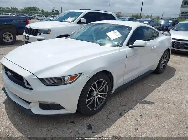 1FA6P8TH2G5266788 2016 FORD MUSTANG - Image 2