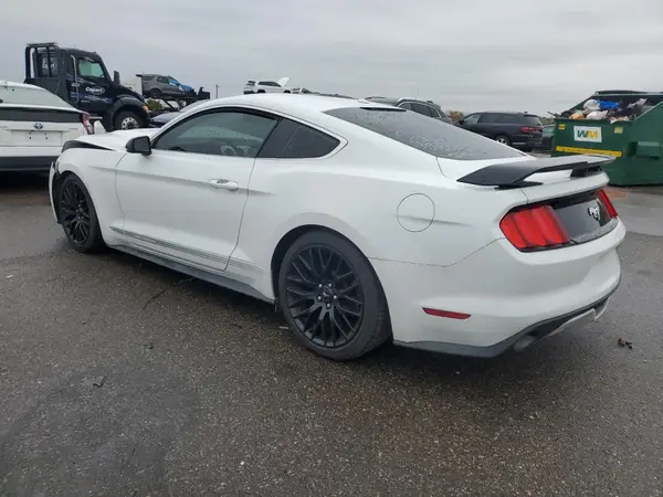 1FA6P8TH2G5268167 2016 FORD MUSTANG - Image 2