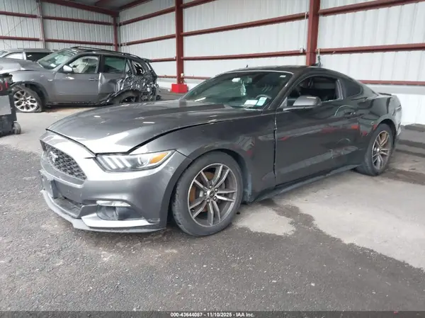 1FA6P8TH2H5202767 2017 FORD MUSTANG - Image 2