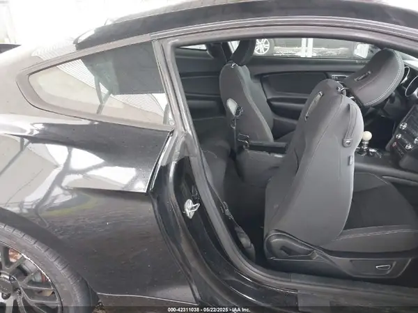 1FA6P8TH2H5212831 2017 FORD MUSTANG - Image 8