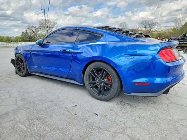 1FA6P8TH2H5215325 2017 FORD MUSTANG - Image 2