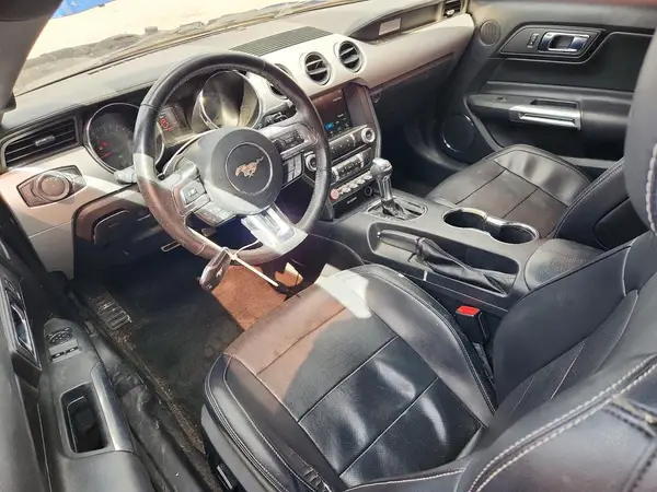 1FA6P8TH2H5215325 2017 FORD MUSTANG - Image 8