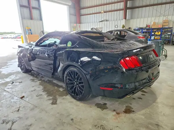 1FA6P8TH2H5289750 2017 FORD MUSTANG - Image 2