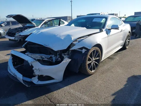 1FA6P8TH2H5323542 2017 FORD MUSTANG - Image 2