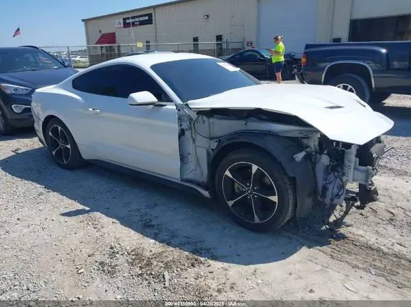 1FA6P8TH2J5112959 2018 FORD MUSTANG - Image 1