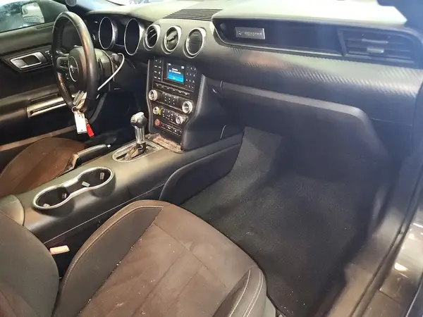 1FA6P8TH2J5128059 2018 FORD MUSTANG - Image 8