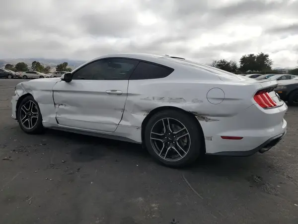 1FA6P8TH2J5129258 2018 FORD MUSTANG - Image 2