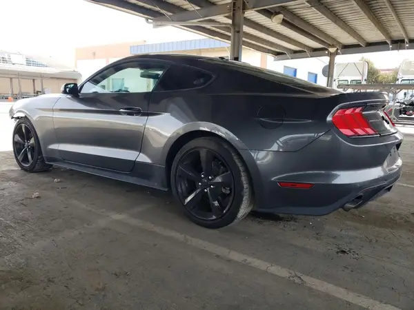 1FA6P8TH2J5135903 2018 FORD MUSTANG - Image 2
