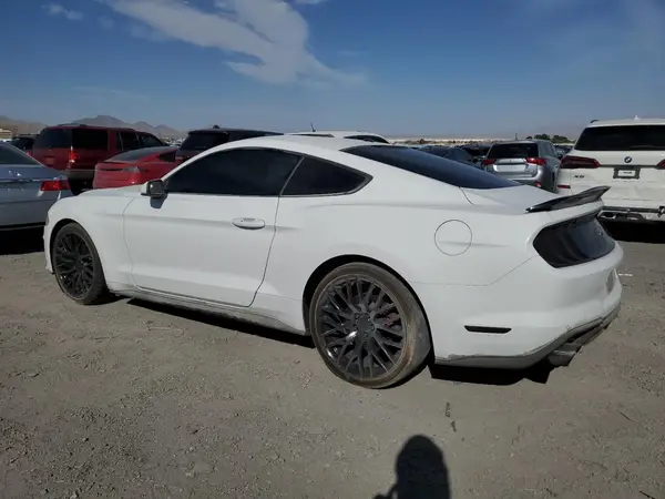 1FA6P8TH2J5138266 2018 FORD MUSTANG - Image 2