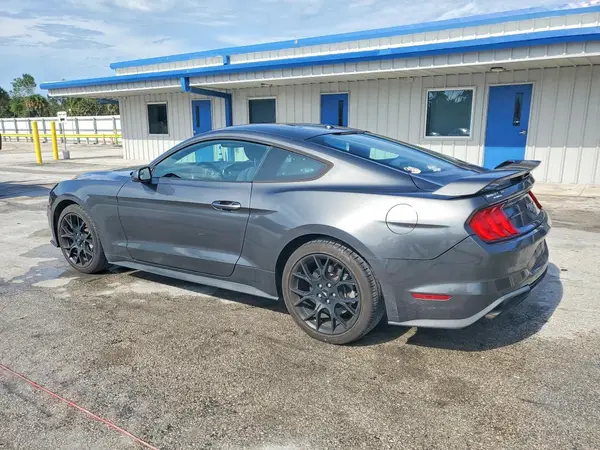 1FA6P8TH2J5153558 2018 FORD MUSTANG - Image 2