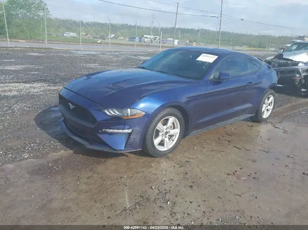 1FA6P8TH2J5164916 2018 FORD MUSTANG - Image 2