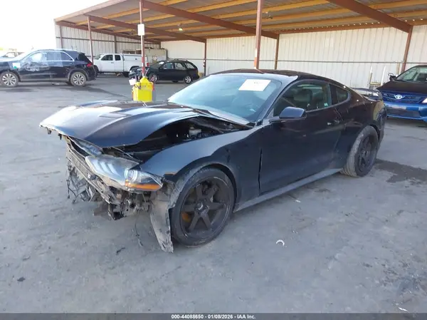 1FA6P8TH2J5168125 2018 FORD MUSTANG - Image 2