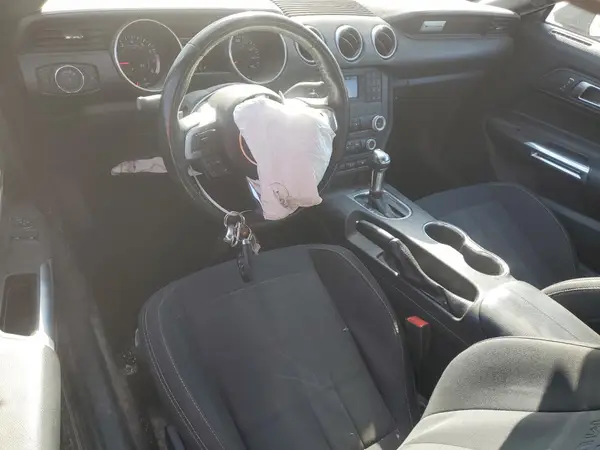 1FA6P8TH2K5112042 2019 FORD MUSTANG - Image 8