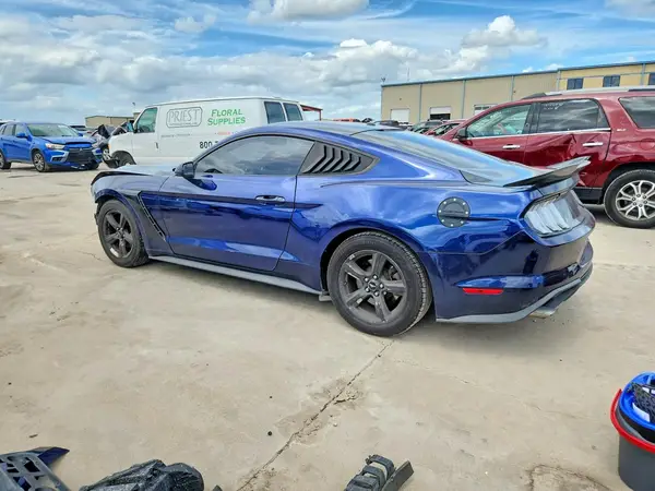 1FA6P8TH2K5130833 2019 FORD MUSTANG - Image 2