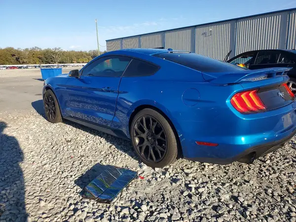1FA6P8TH2K5142139 2019 FORD MUSTANG - Image 2