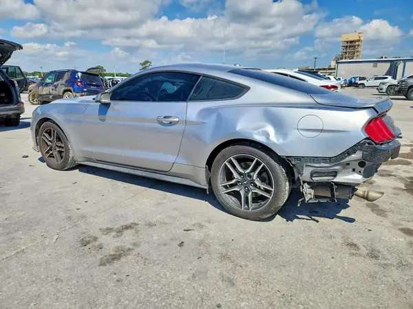 1FA6P8TH2L5126184 2020 FORD MUSTANG - Image 2