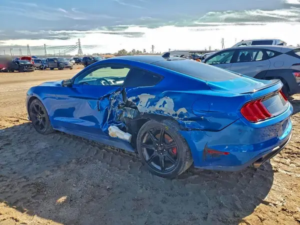 1FA6P8TH2L5176499 2020 FORD MUSTANG - Image 2