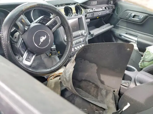 1FA6P8TH2L5189205 2020 FORD MUSTANG - Image 8