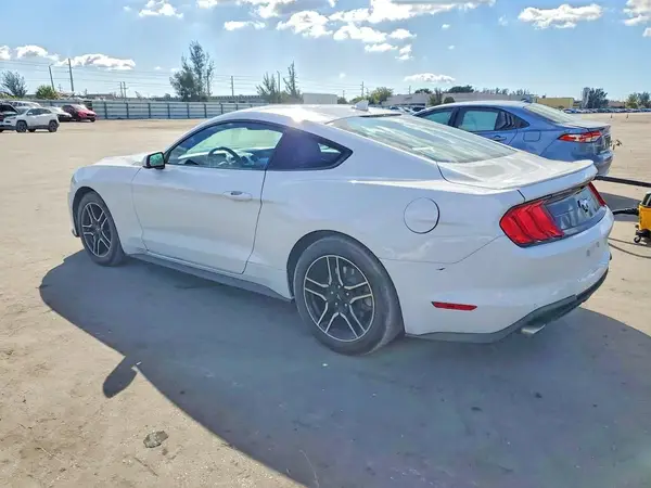 1FA6P8TH2M5102985 2021 FORD MUSTANG - Image 2