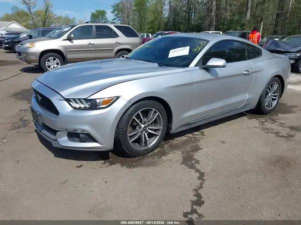 1FA6P8TH3G5201724 2016 FORD MUSTANG - Image 2
