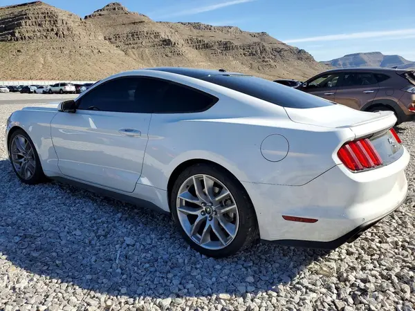 1FA6P8TH3G5212738 2016 FORD MUSTANG - Image 2