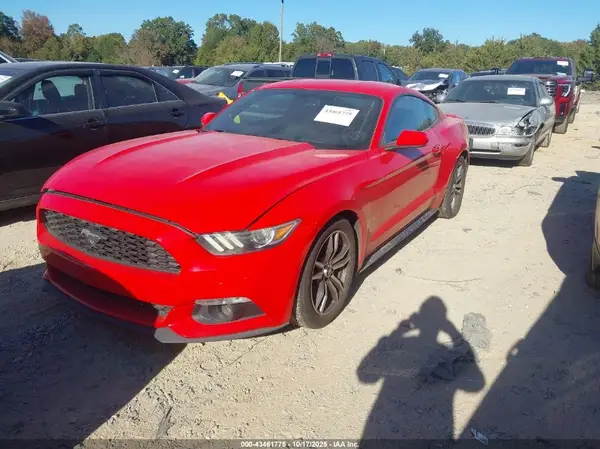 1FA6P8TH3G5250972 2016 FORD MUSTANG - Image 2