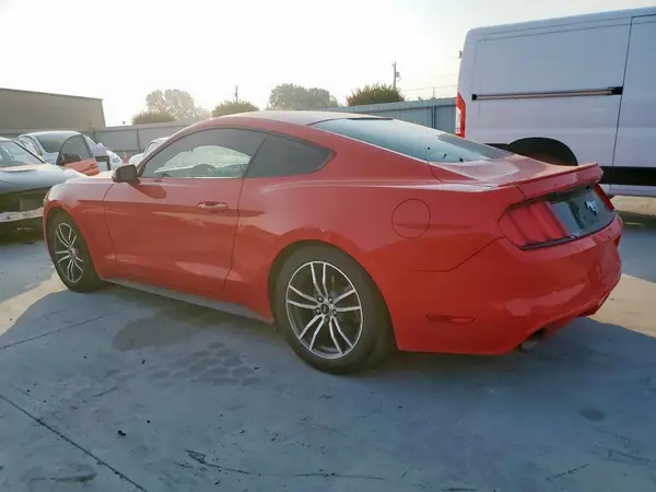 1FA6P8TH3G5252480 2016 FORD MUSTANG - Image 2