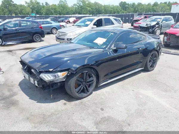 1FA6P8TH3G5261857 2016 FORD MUSTANG - Image 2