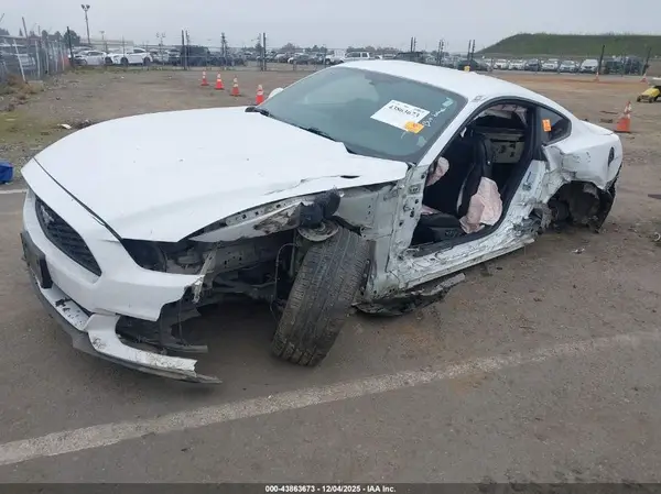 1FA6P8TH3G5317814 2016 FORD MUSTANG - Image 2